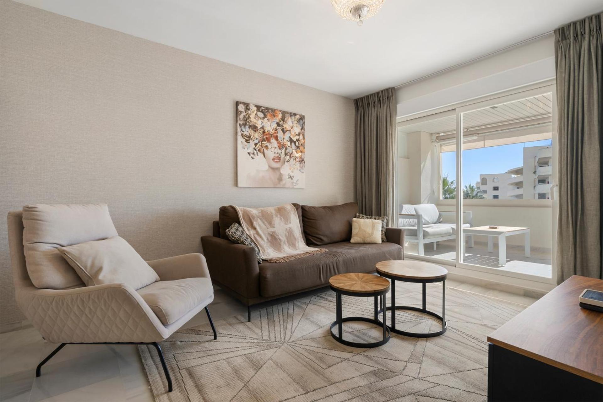 Sea View 2-bedroom With Pool